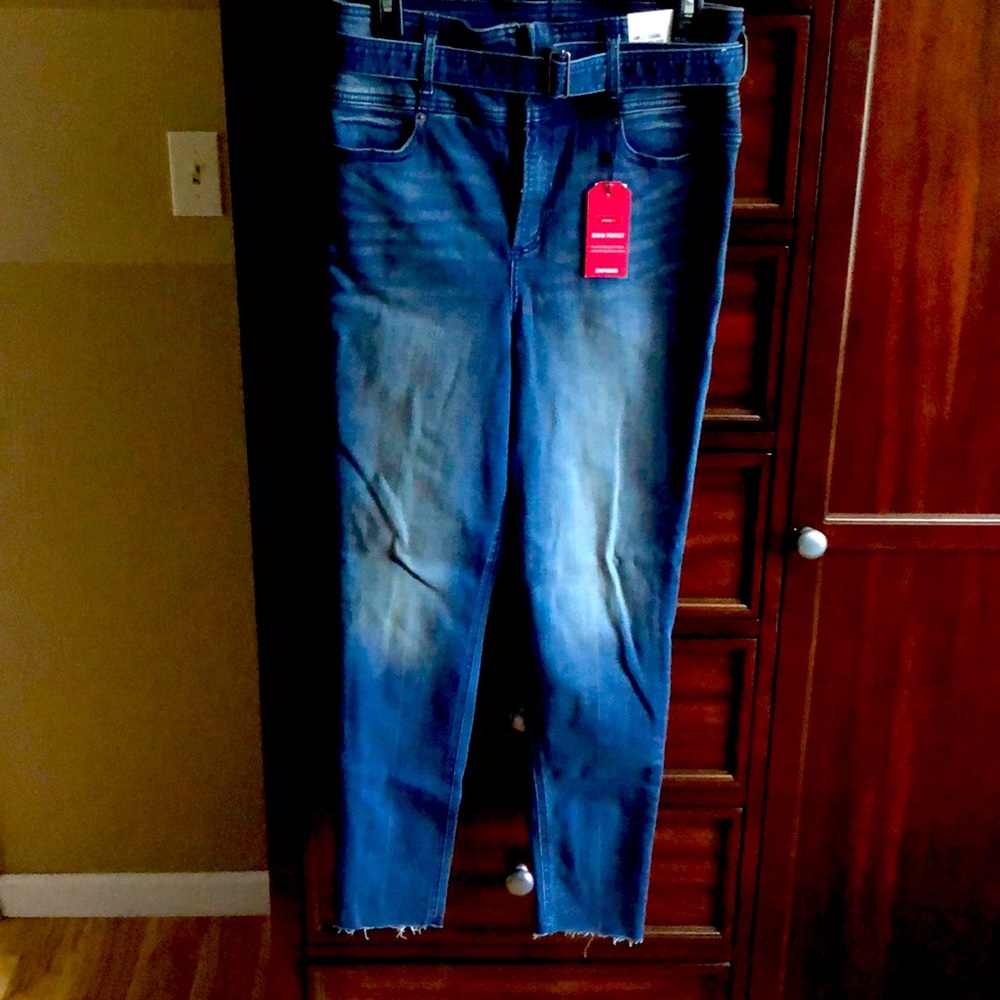 Brand new super high rise ankle jean leggings!